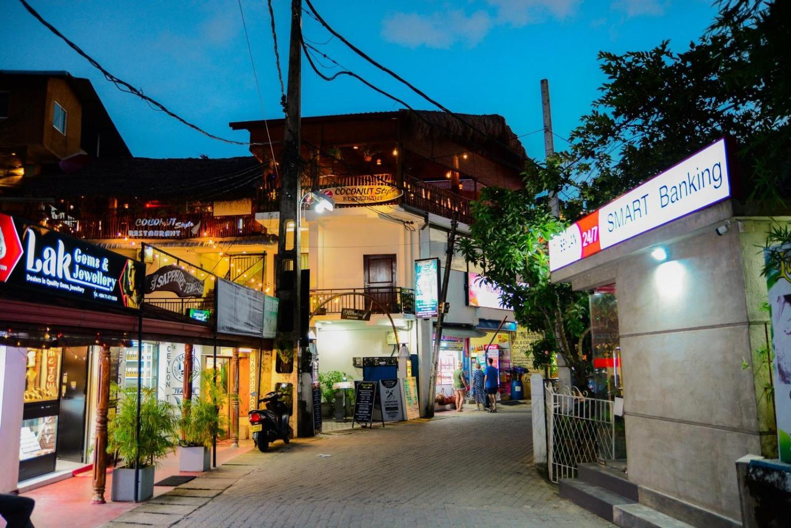 Hotel Coconut Style Restaurant & Milinda Guest Unawatuna Esterno foto