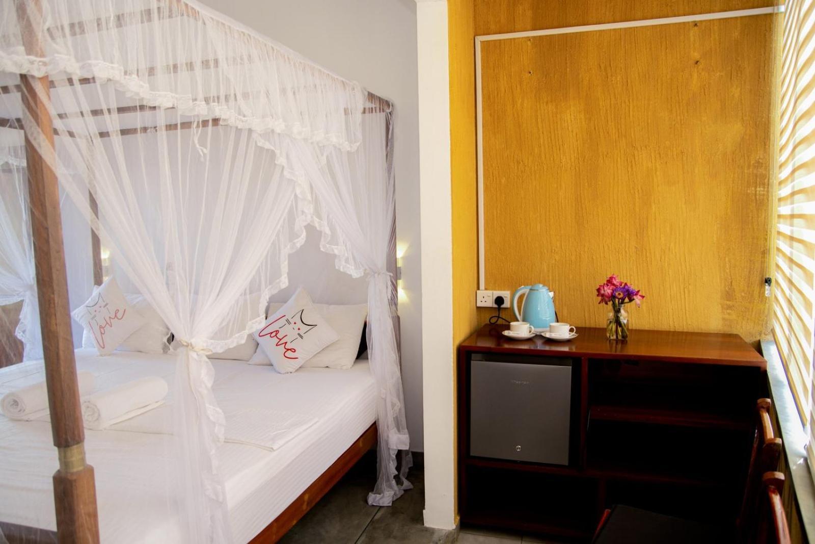 Hotel Coconut Style Restaurant & Milinda Guest Unawatuna Esterno foto