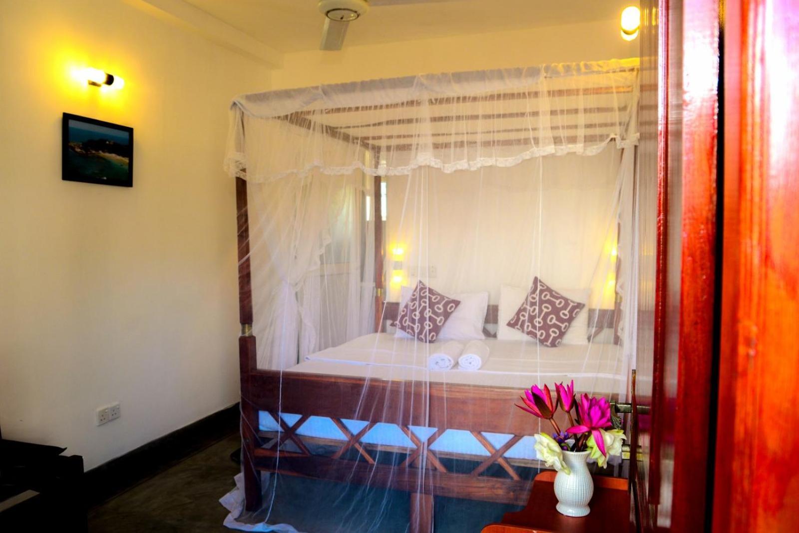 Hotel Coconut Style Restaurant & Milinda Guest Unawatuna Esterno foto