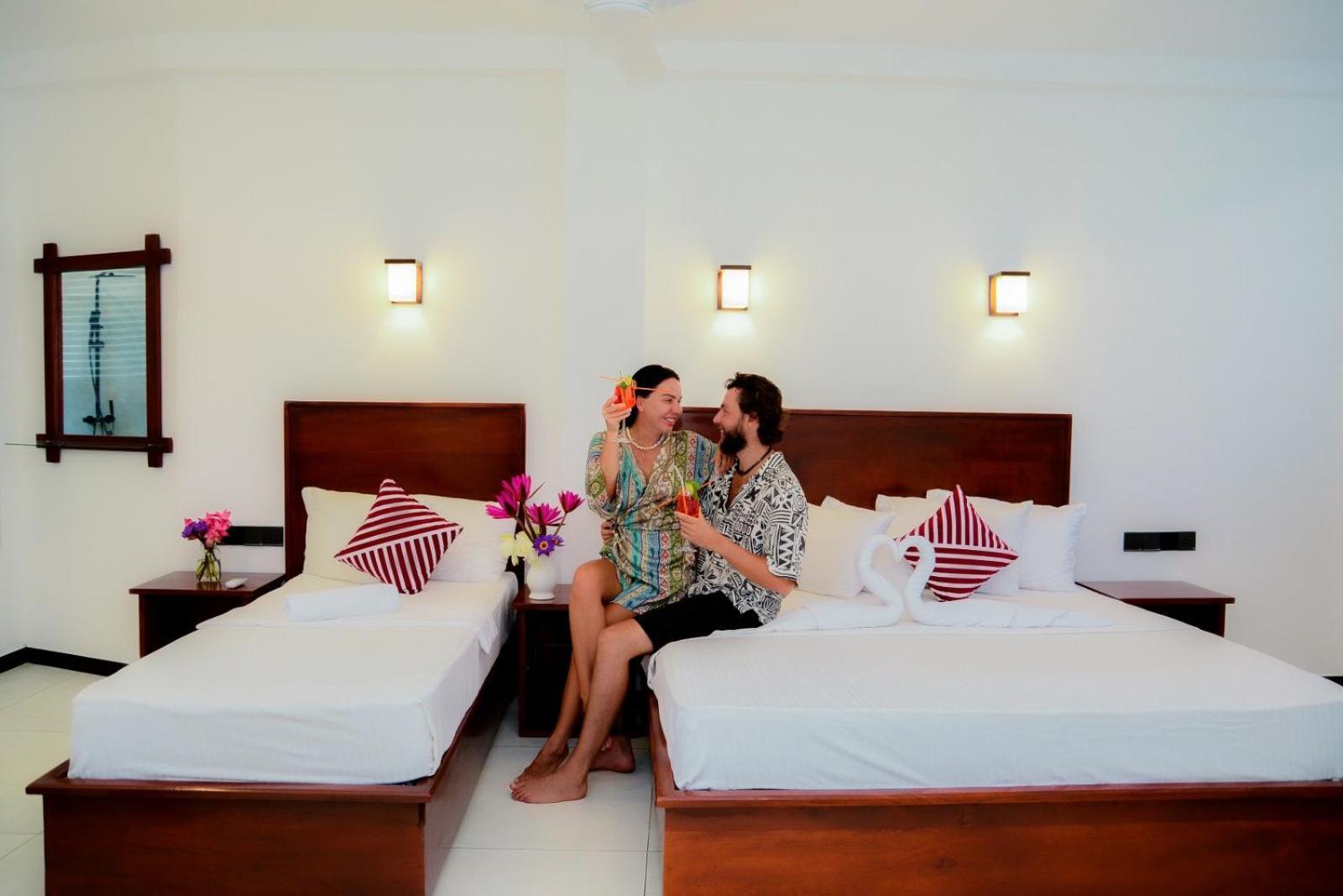Hotel Coconut Style Restaurant & Milinda Guest Unawatuna Esterno foto