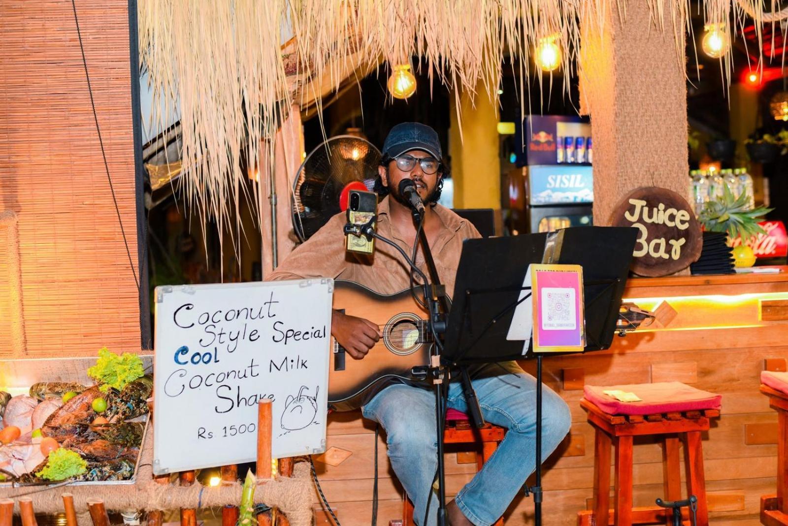 Hotel Coconut Style Restaurant & Milinda Guest Unawatuna Esterno foto